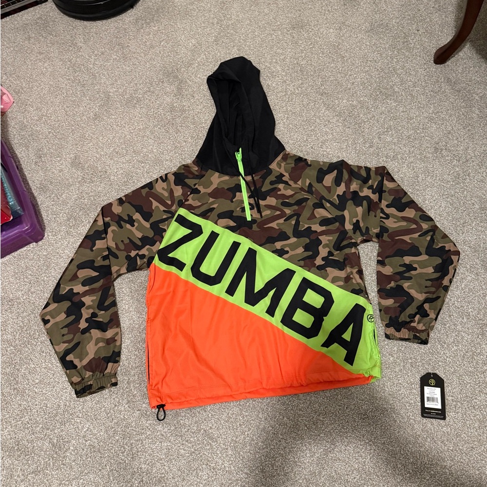 NWT Zumba Fitness Hoodie Pullover camouflage